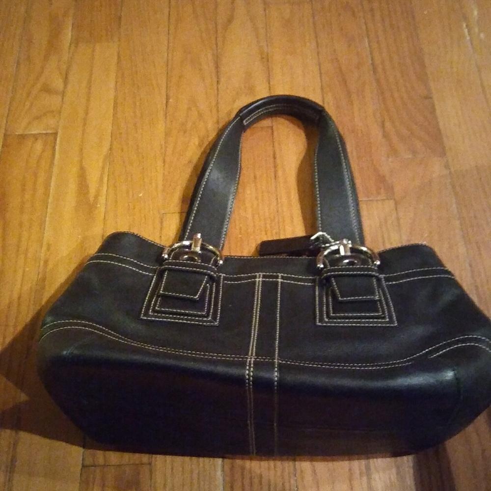 Black Leather Coach Bag F10911